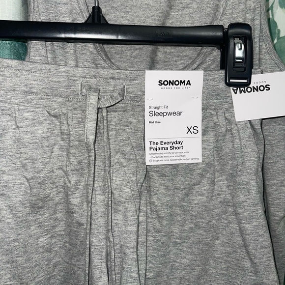 Ladies sleep set small top and xs bottom - Picture 2 of 4